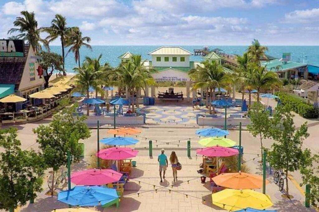 A Picture of the Lauderdale-by-the-Sea Beach