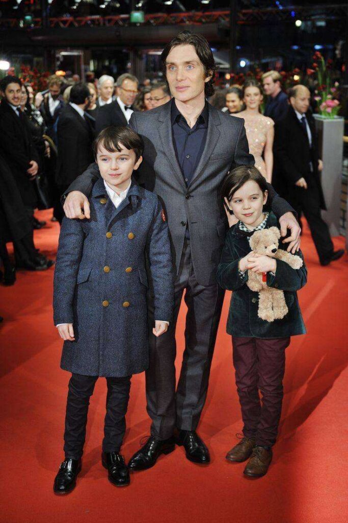 A picture of Cillian Murphy and his sons