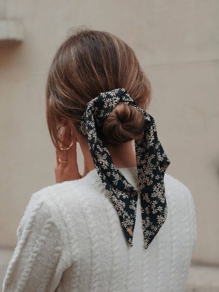 A picture of hair tie scarf