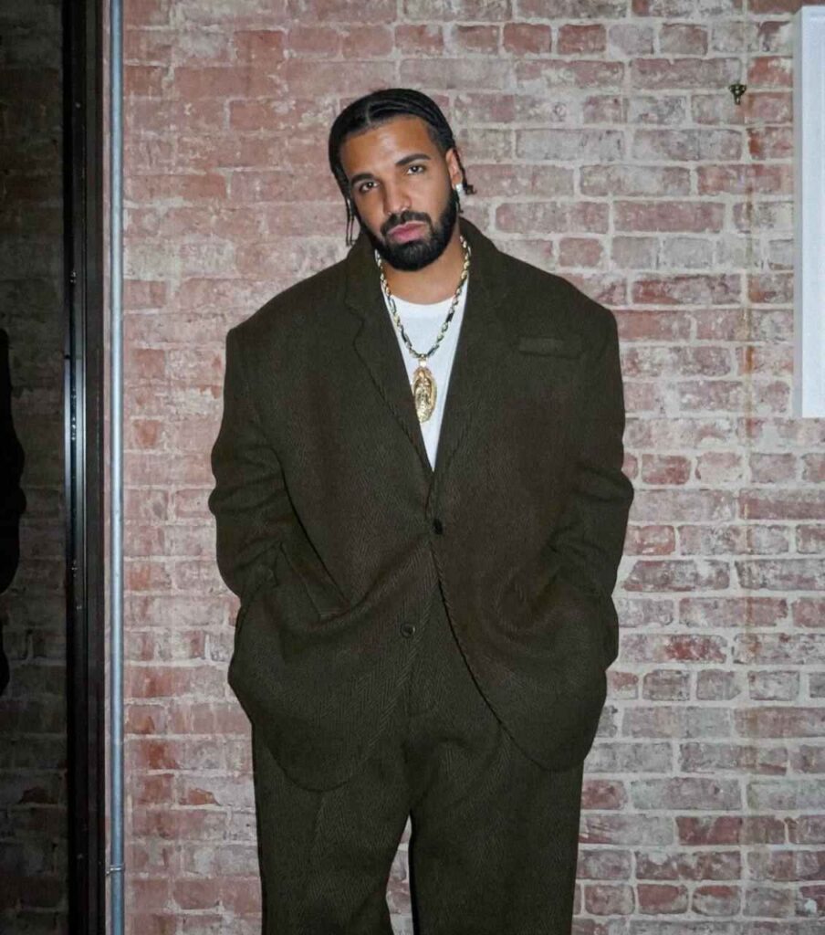 A picture of Drake
