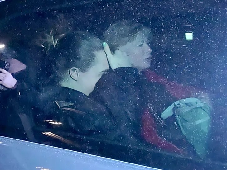 A Picture of Delevingne in a Car With Her Mother