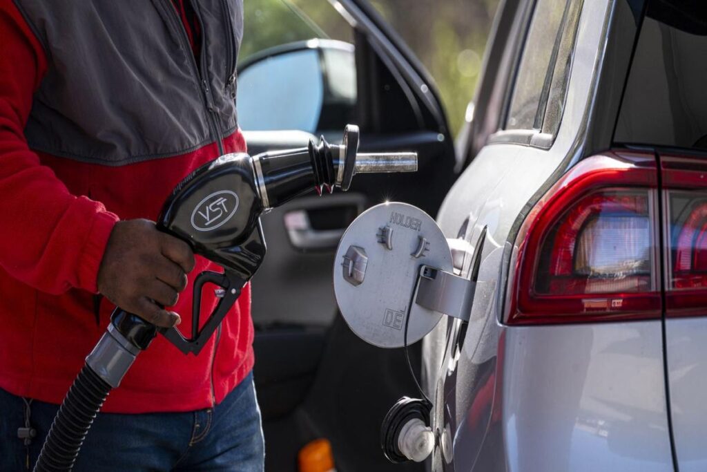 A Picture of a Man Buying Gas for His Car