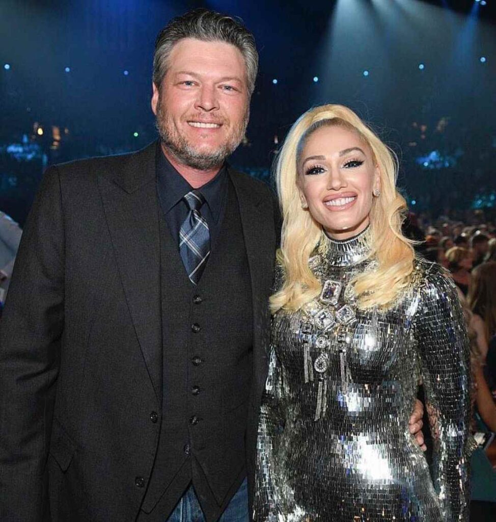 A picture of Gwen Stefani and Blake Shelton