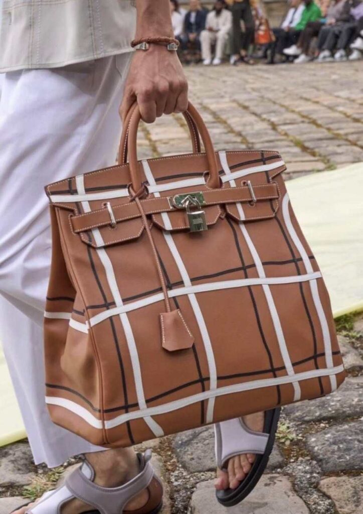 A picture of birkin hermes bag