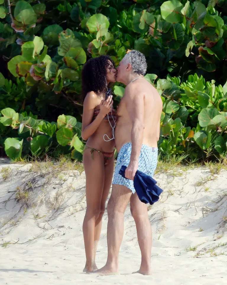 A picture of Aoki Lee Simmons and Vittorio Assaf