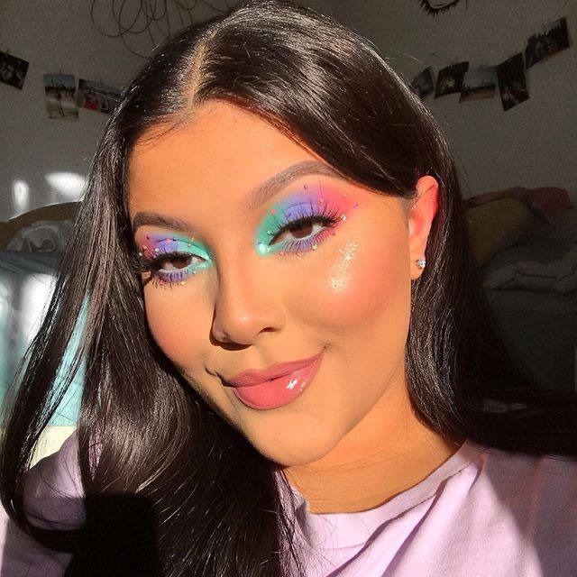 A Picture of Pastel Lids 