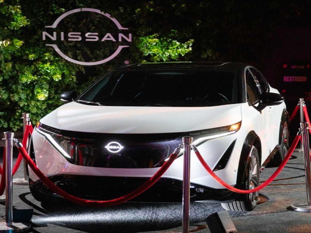 A Picture of a Nissan Vehicle