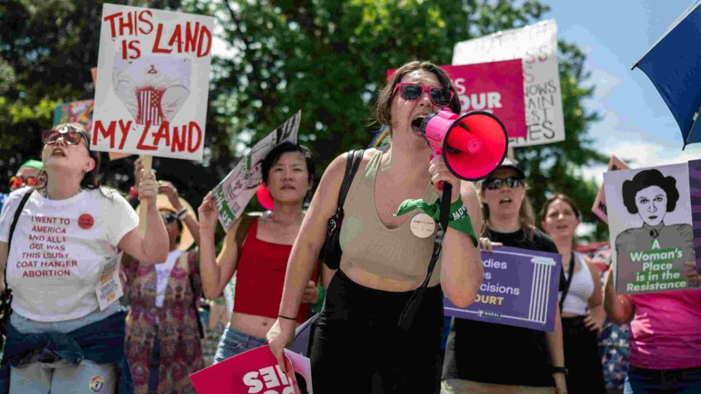 A Picture of US Citizens Supporting Biden's Campaign