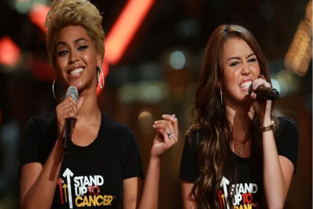 A picture showing Beyonce and Miley Cyrus