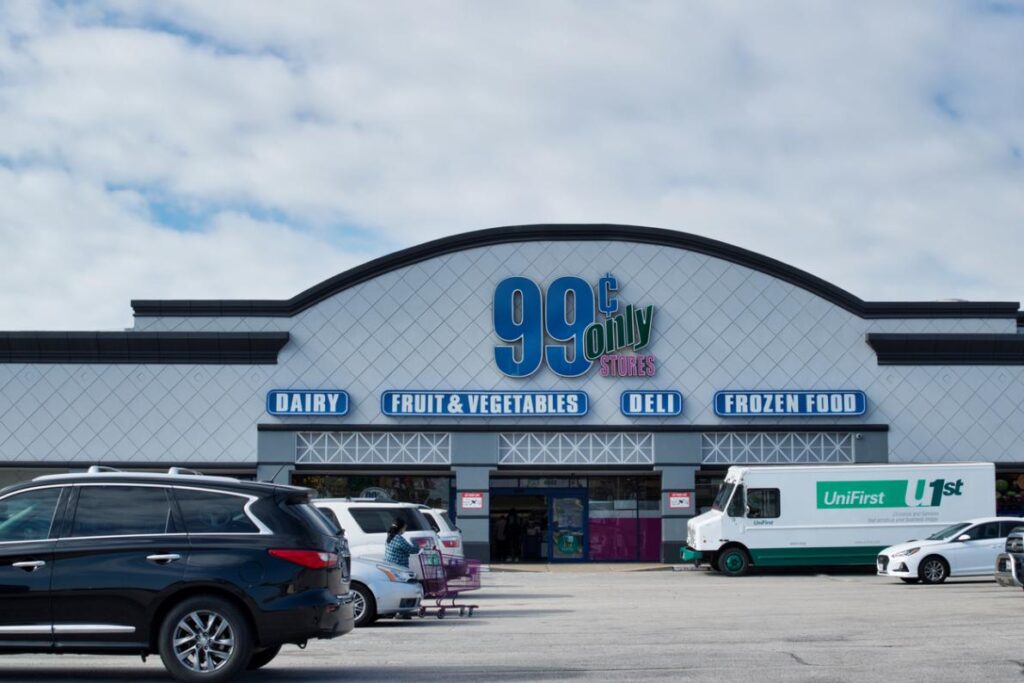 A Picture of a 99 Cents Only Store