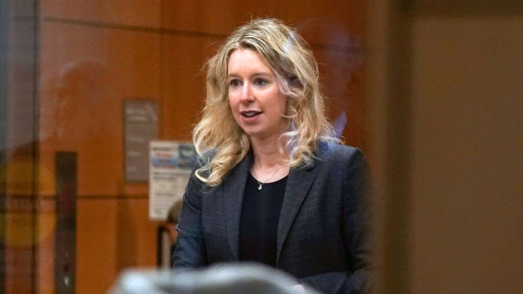 A Picture of Elizabeth Holmes in Court