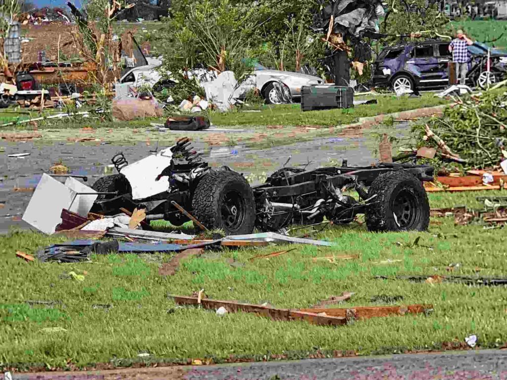 A Picture of a Tornado Wreckage