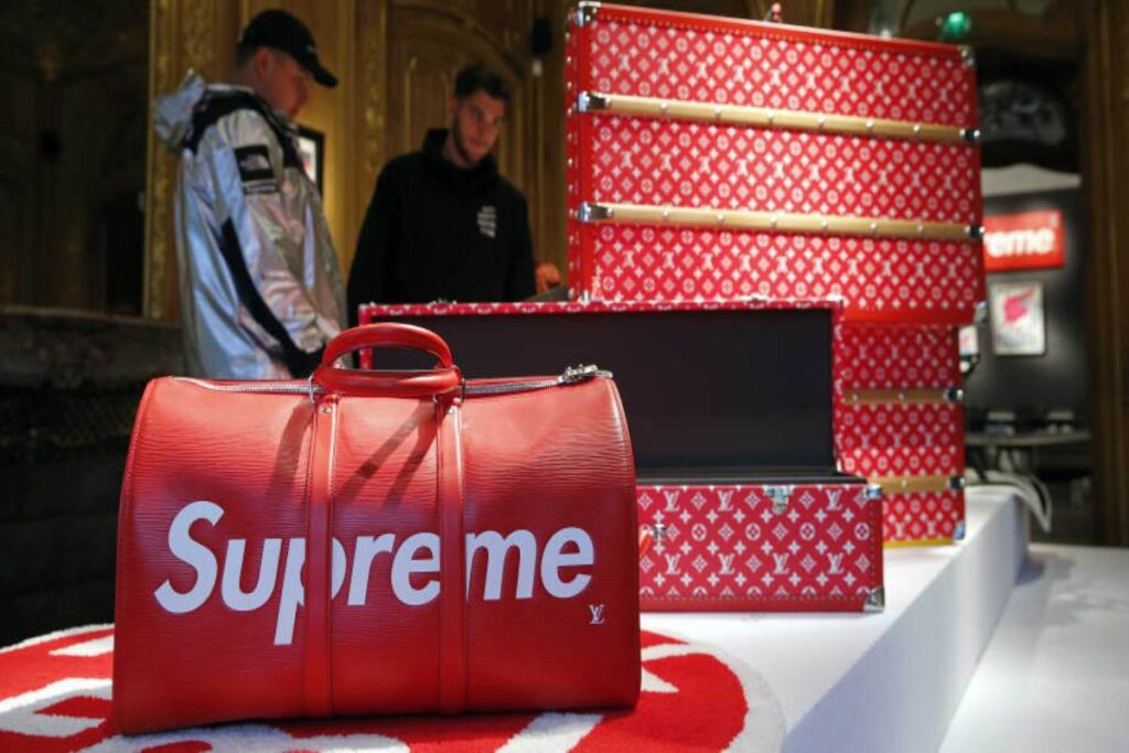 A Picture of a Supreme Bag