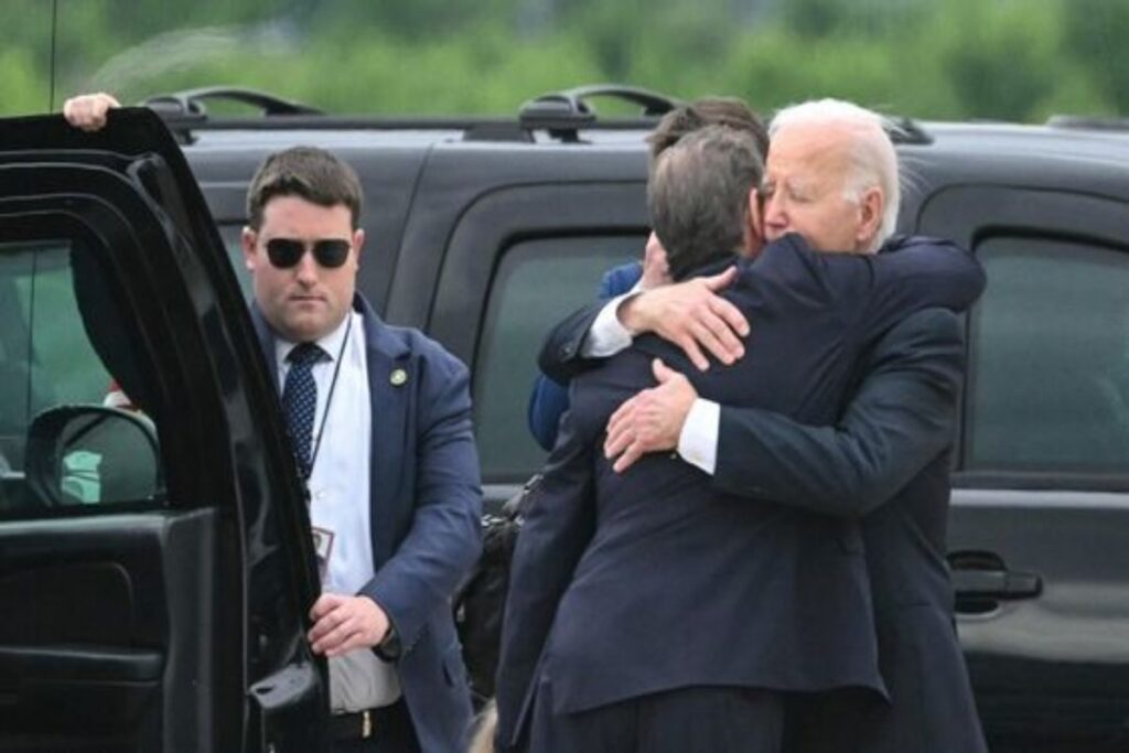 A picture of president Biden hugging Hunter