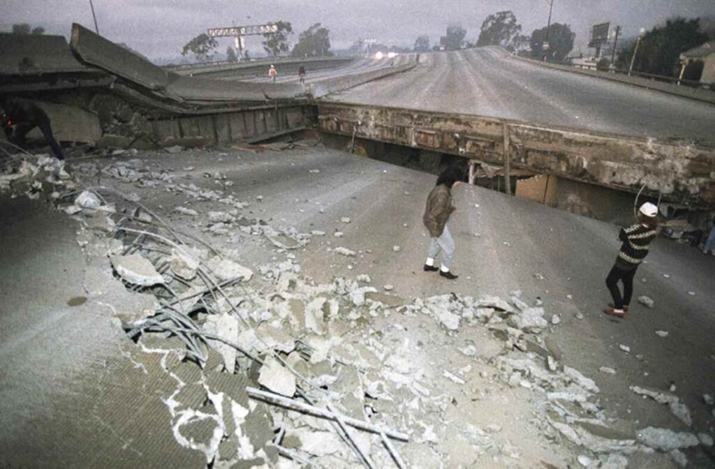 A Picture of the 1994 earthquake in Los Angeles