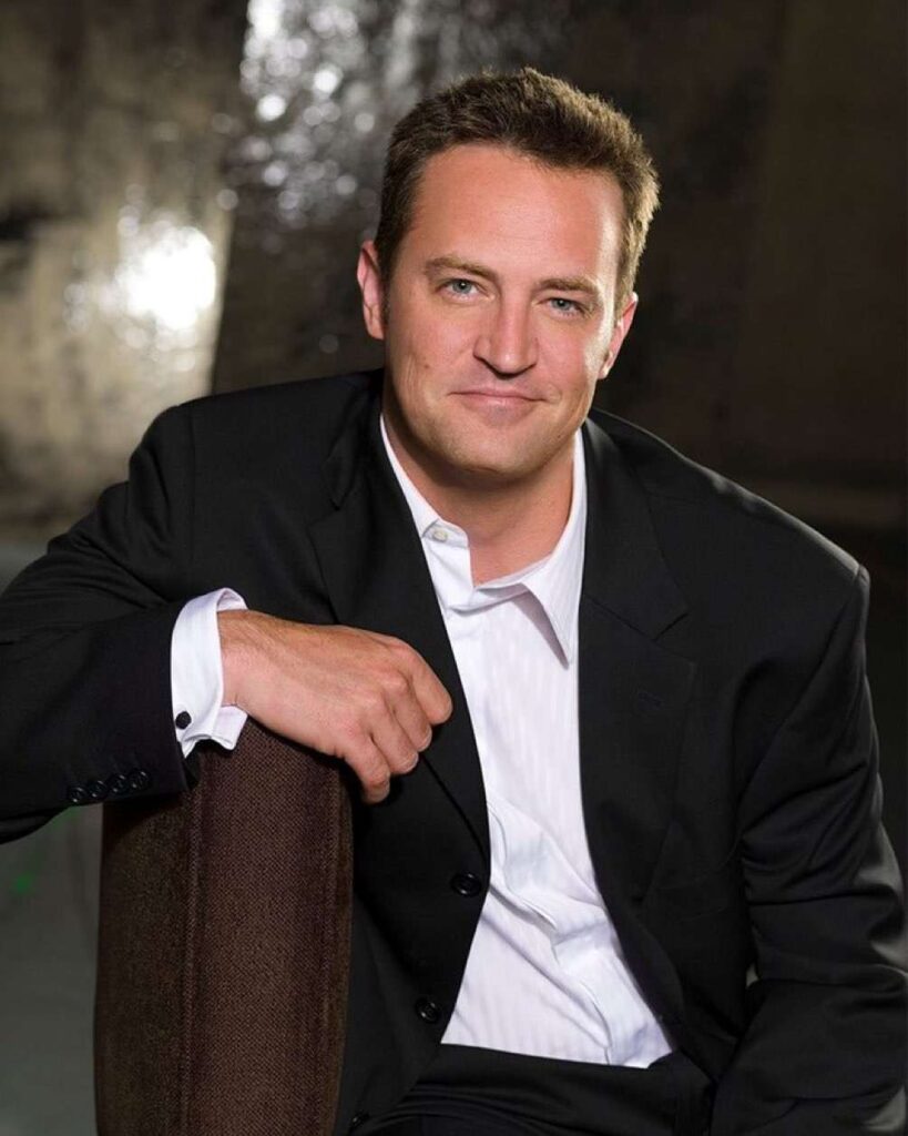 Matthew Perry in a suit