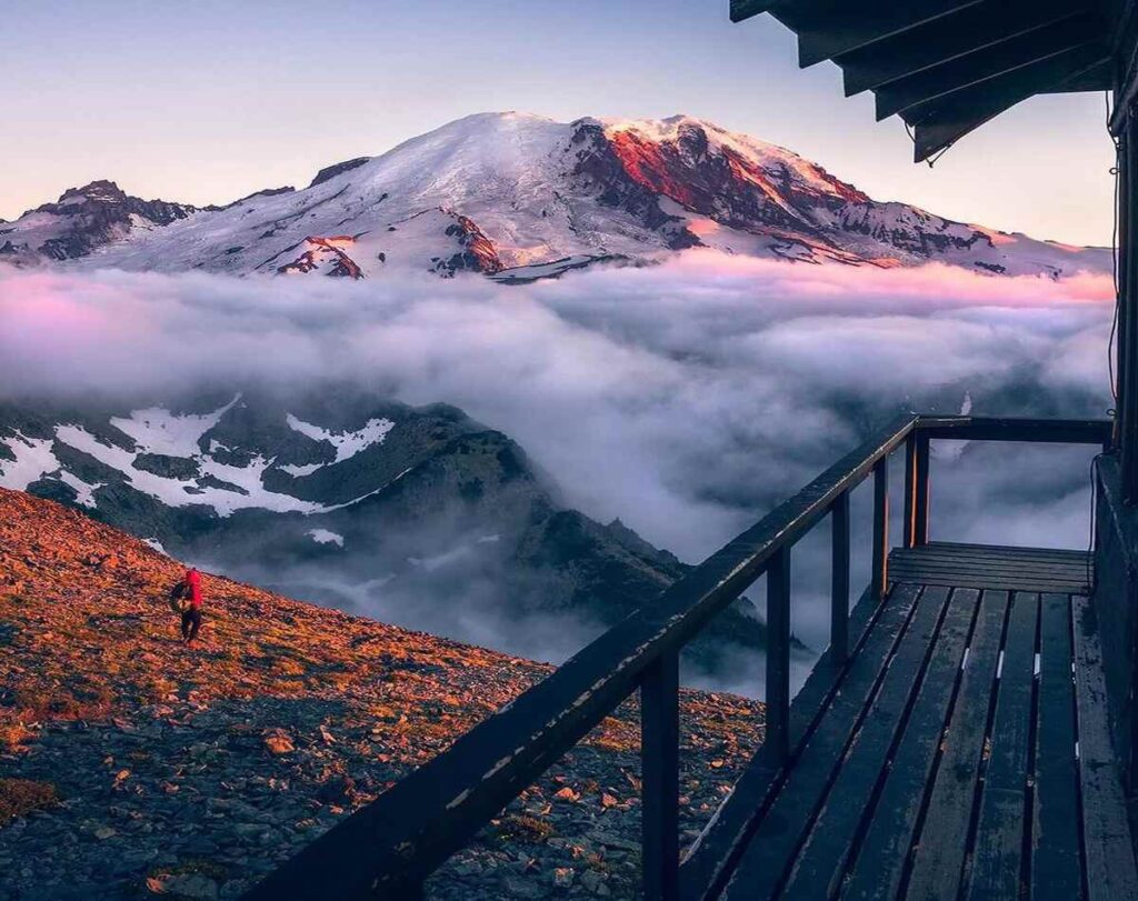 A Picture of Mount Hood