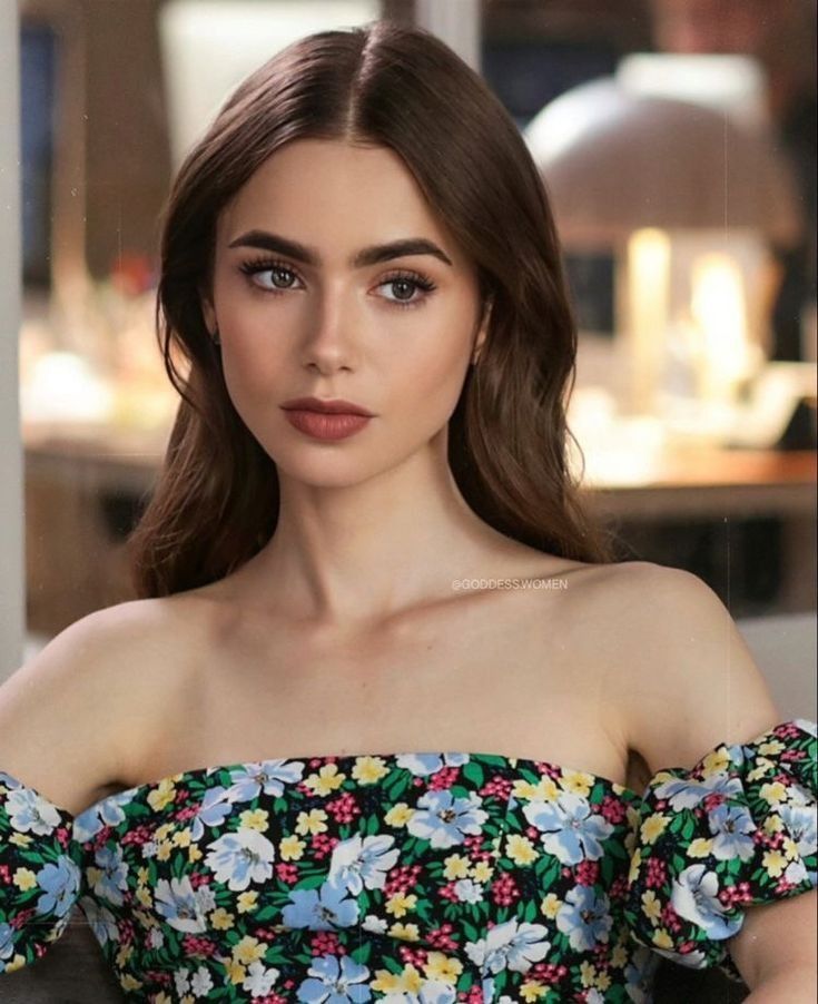 Lily Collins