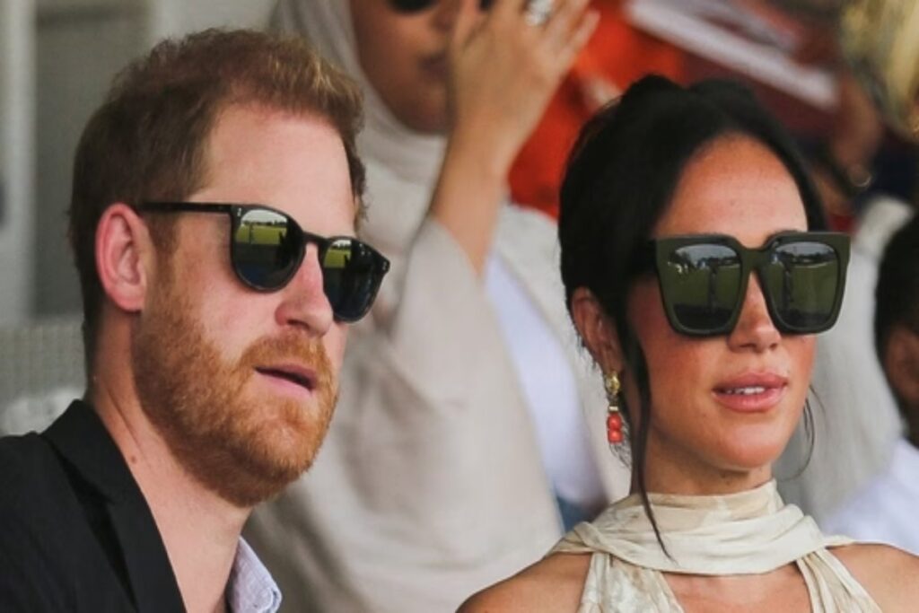 Meghan Markle and Prince Harry Wearing Shades