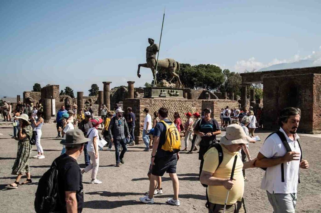 A Picture of how Pompeii looks 