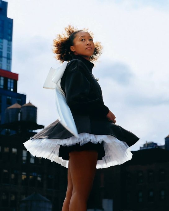 Naomi Osaka debutting a fresh look at the US open