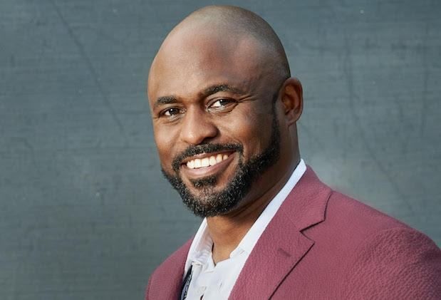 A portrait of Wayne Brady