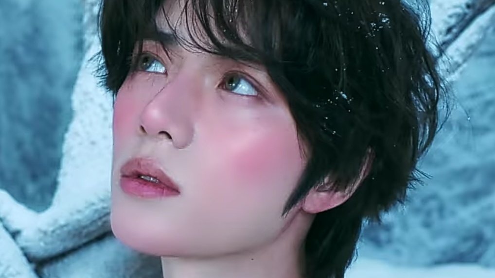 Beomgyu with Blush on his face