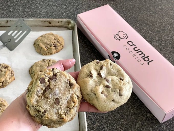 Crumbl cookies unboxed