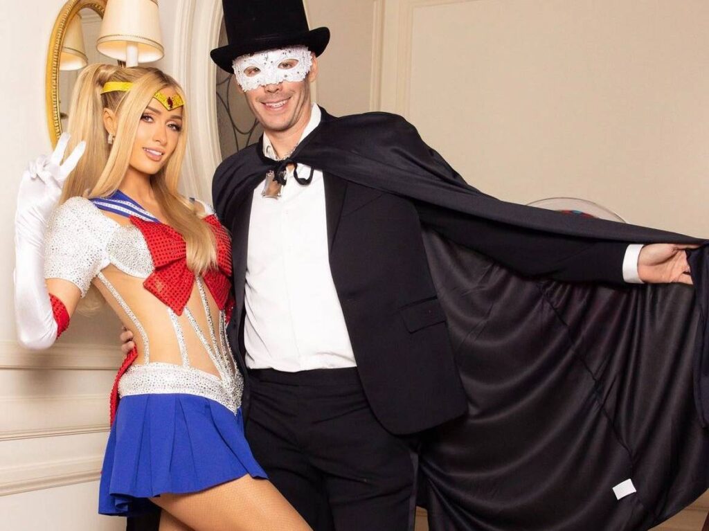 A Picture of Paris Hilton Halloween Costume