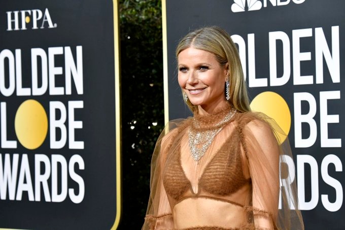 Gwyneth Paltrow posing on a red carpet