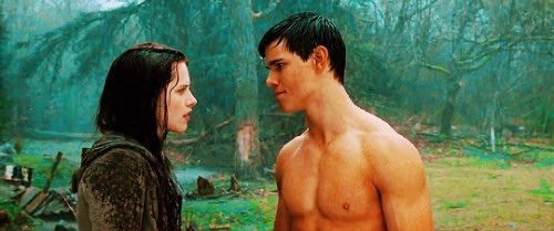 Bella and Jacob in Twilight 